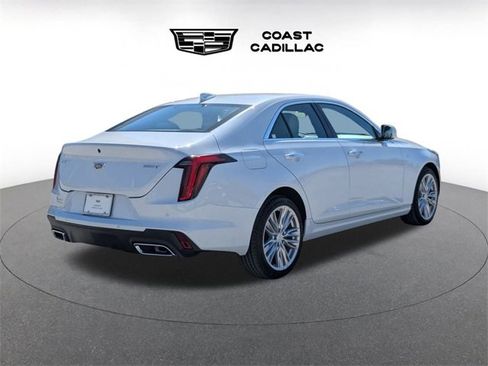 Used 2026 Cadillac CT4 Premium Luxury image 6