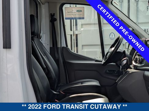 Certified 2022 Ford Transit 350 DRW RWD image 17