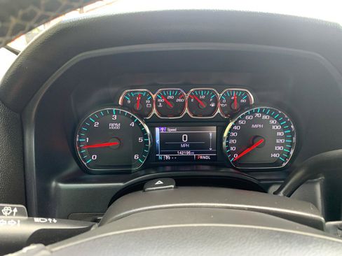 Used 2017 Chevrolet Silverado 1500 LT w/ All Star Edition AWD/4WD image 32