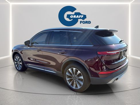 Used 2020 Lincoln Corsair Reserve w/ Equipment Group 201A FWD image 4