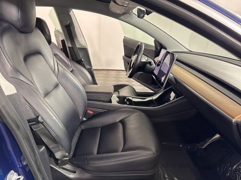 Used 2020 Tesla Model 3 Performance image 20