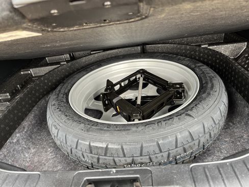 Used 2020 Ford Escape SEL image 14