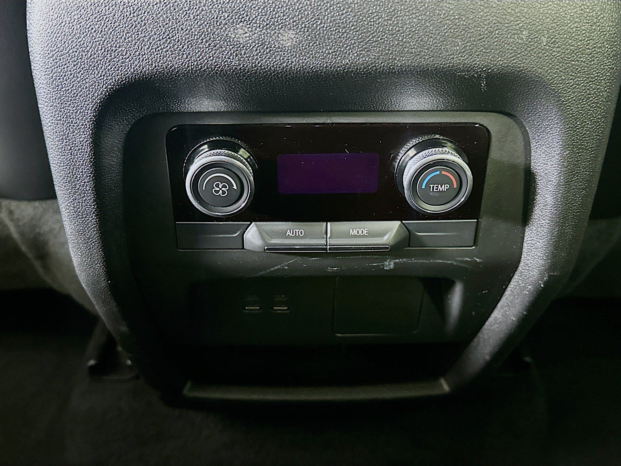 Used 2025 Buick Enclave Preferred FWD image 28