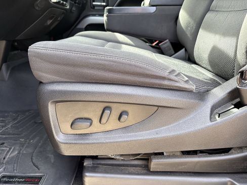 Used 2017 Chevrolet Silverado 1500 LT w/ All Star Edition image 26