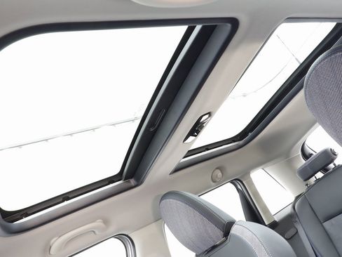 Certified 2025 MINI Cooper S image 13