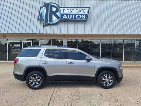 Used 2023 GMC Acadia SLT w/ Preferred Package AWD/4WD image 11