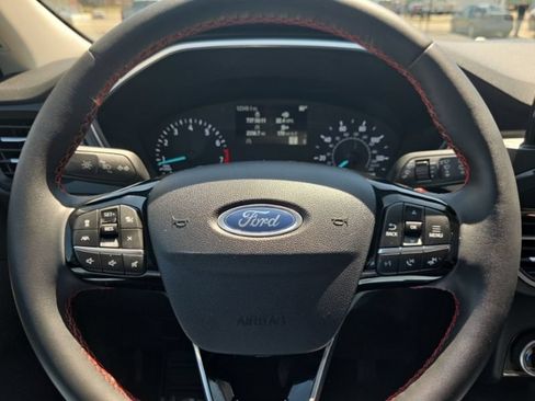 Used 2022 Ford Escape SEL w/ SEL Stealth AWD Package image 28