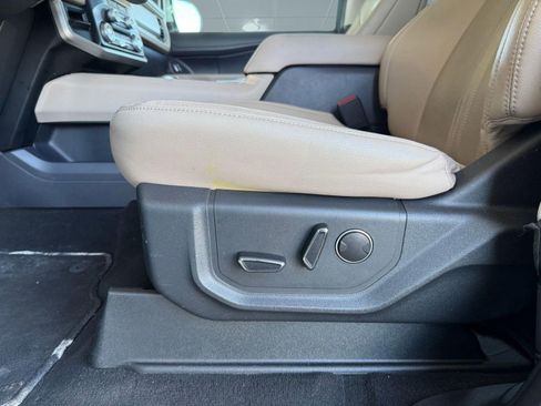 Certified 2024 Ford Expedition Max Limited RWD image 14