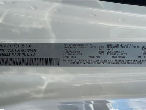 Certified 2022 Jeep Gladiator Mojave w/ Cold Weather Group image 29