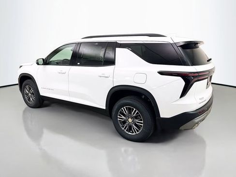 New 2026 Chevrolet Traverse LT w/ Driver Confidence Package image 6