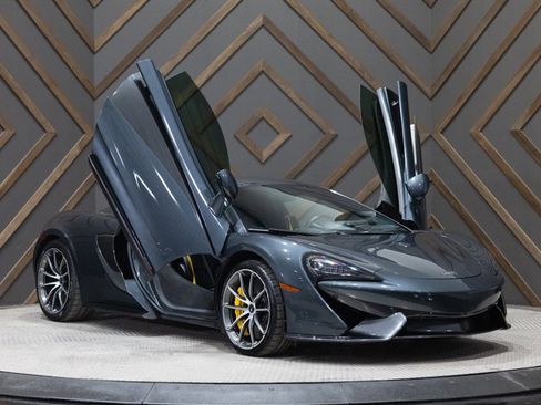 Used 2019 McLaren 570S Coupe image 13