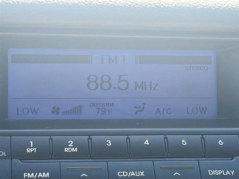 Used 2014 Hyundai Genesis 3.8 image 13