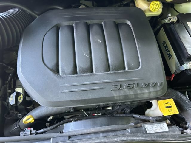 Used 2019 Dodge Grand Caravan GT FWD image 36