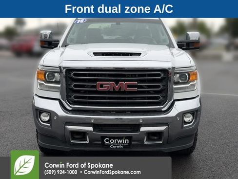 Used 2018 GMC Sierra 2500 SLT w/ Duramax Plus Package AWD/4WD image 4