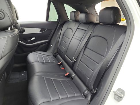 Used 2018 Mercedes-Benz GLC 300 image 15