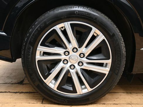 Used 2024 Cadillac Lyriq Tech image 12