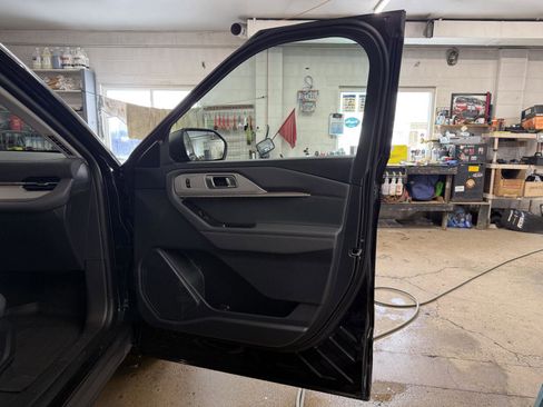 New 2026 Ford Explorer Active w/ Active Comfort Package image 29