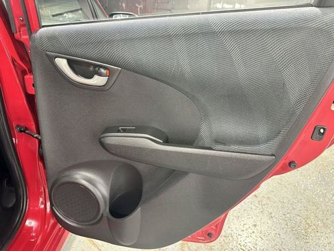 Used 2010 Honda Fit Sport image 28