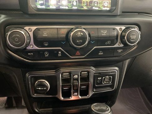 Certified 2023 Jeep Wrangler Unlimited Sahara AWD/4WD image 24