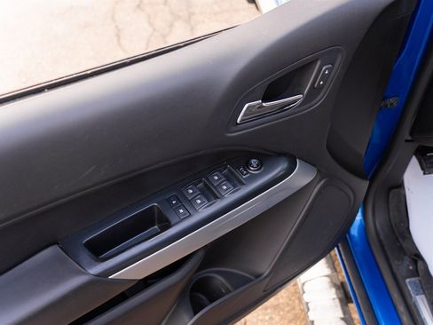 Used 2018 Chevrolet Colorado ZR2 image 17