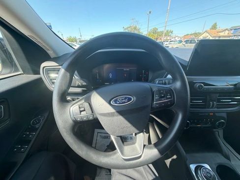 Certified 2025 Ford Escape Active AWD/4WD image 27