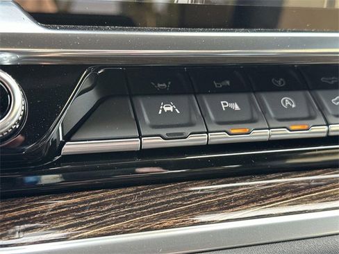 New 2026 GMC Sierra 1500 Elevation w/ Elevation Premium Package image 18