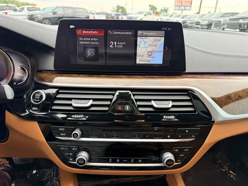 Used 2017 BMW 540i RWD image 38
