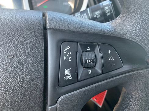 Used 2017 Chevrolet Equinox LS AWD/4WD image 13