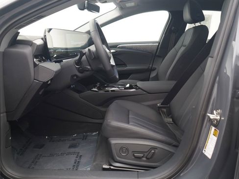 Used 2025 Audi A6 e-tron Premium w/ Ultra Package RWD image 6