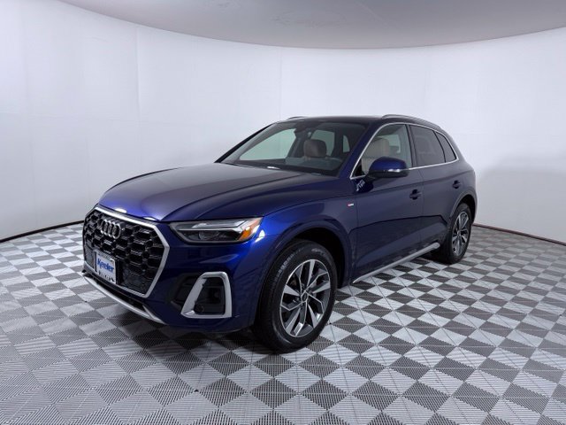 Certified 2024 Audi Q5 2.0T Premium AWD/4WD image 3
