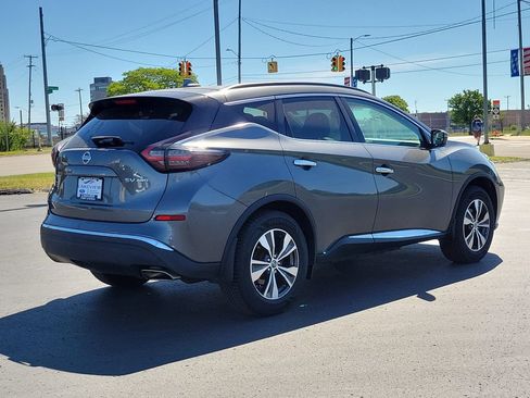 Used 2019 Nissan Murano SV AWD/4WD image 3