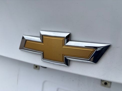 Used 2018 Chevrolet Malibu LT image 10