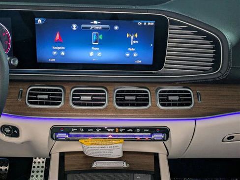 New 2026 Mercedes-Benz GLS 450 4MATIC image 15