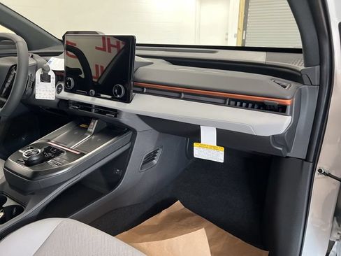 New 2026 Subaru Uncharted AWD image 17