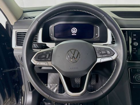 Used 2023 Volkswagen Atlas SE AWD/4WD image 14