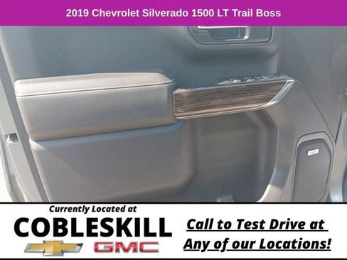 Used 2019 Chevrolet Silverado 1500 LT Trail Boss AWD/4WD image 14