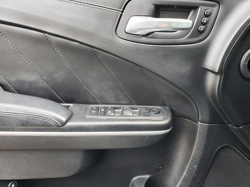 Used 2019 Dodge Charger Scat Pack w/ Plus Group image 38