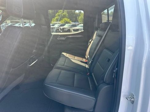 Used 2022 GMC Sierra 1500 Denali AWD/4WD image 23