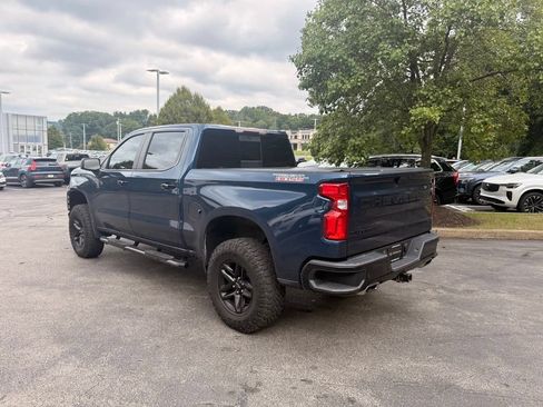 Used 2021 Chevrolet Silverado 1500 LT Trail Boss w/ Convenience Package II AWD/4WD image 4