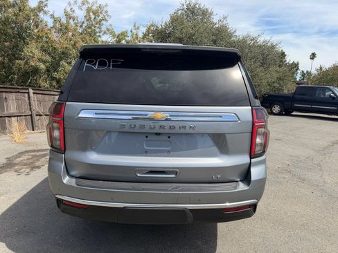 Used 2024 Chevrolet Suburban LT AWD/4WD image 4