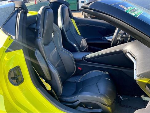 Used 2023 Chevrolet Corvette Stingray Convertible w/ LPO, Roadside Safety Package image 5