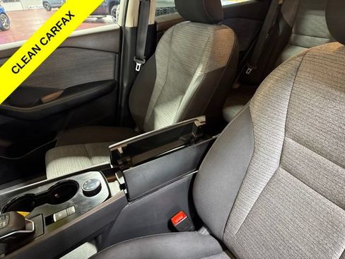 Used 2023 Nissan Rogue SV AWD/4WD image 22