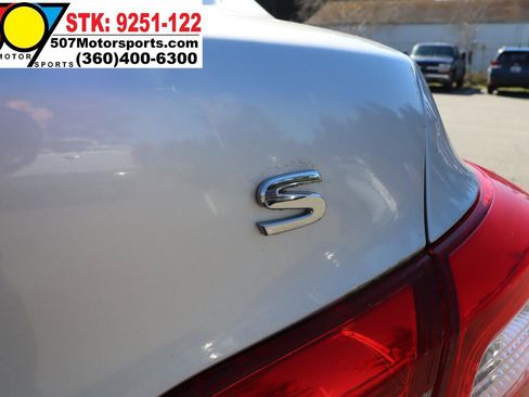 Used 2017 Nissan Sentra SV image 14