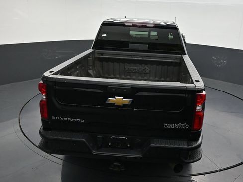 Used 2024 Chevrolet Silverado 2500 High Country w/ High Country Premium Package AWD/4WD image 20
