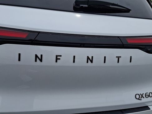 Certified 2026 INFINITI QX60 Sport w/ Dark Cargo Package AWD/4WD image 38