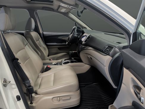 Used 2017 Honda Pilot EX-L image 12
