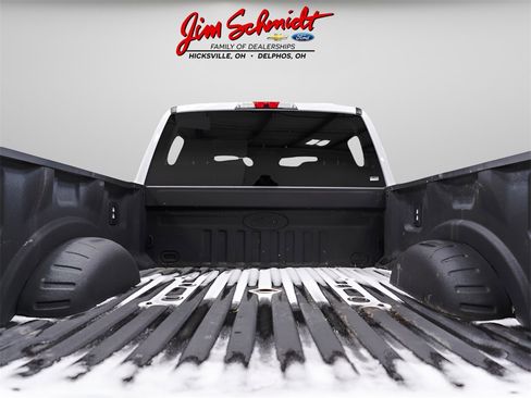 Used 2025 Ford F250 Lariat w/ Black Appearance Package image 40