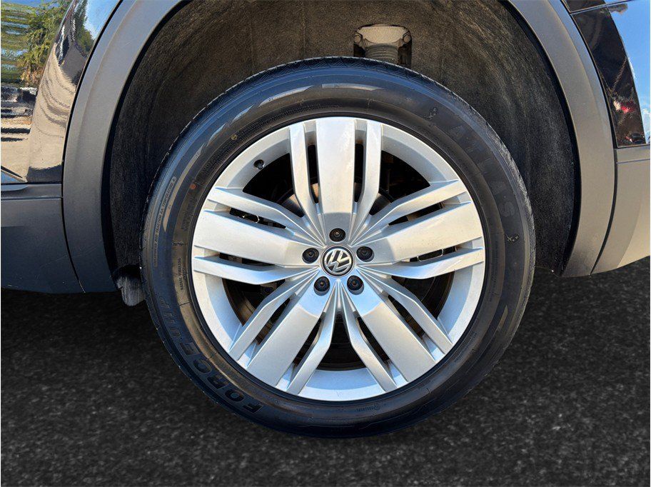 Used 2019 Volkswagen Atlas SE FWD image 14