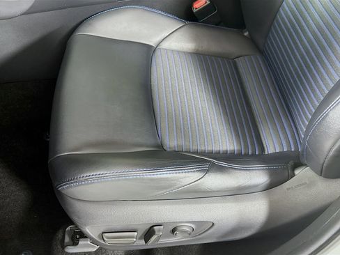 Used 2019 Toyota RAV4 XSE image 23