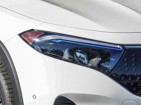 Certified 2024 Mercedes-Benz EQB 350 4MATIC SUV image 9